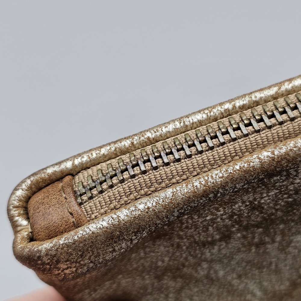 Rough & Tumble Rugged Luxury Made in Maine Gold Brown Wristlet Leather 7.5x4.5" - Picture 6 of 9